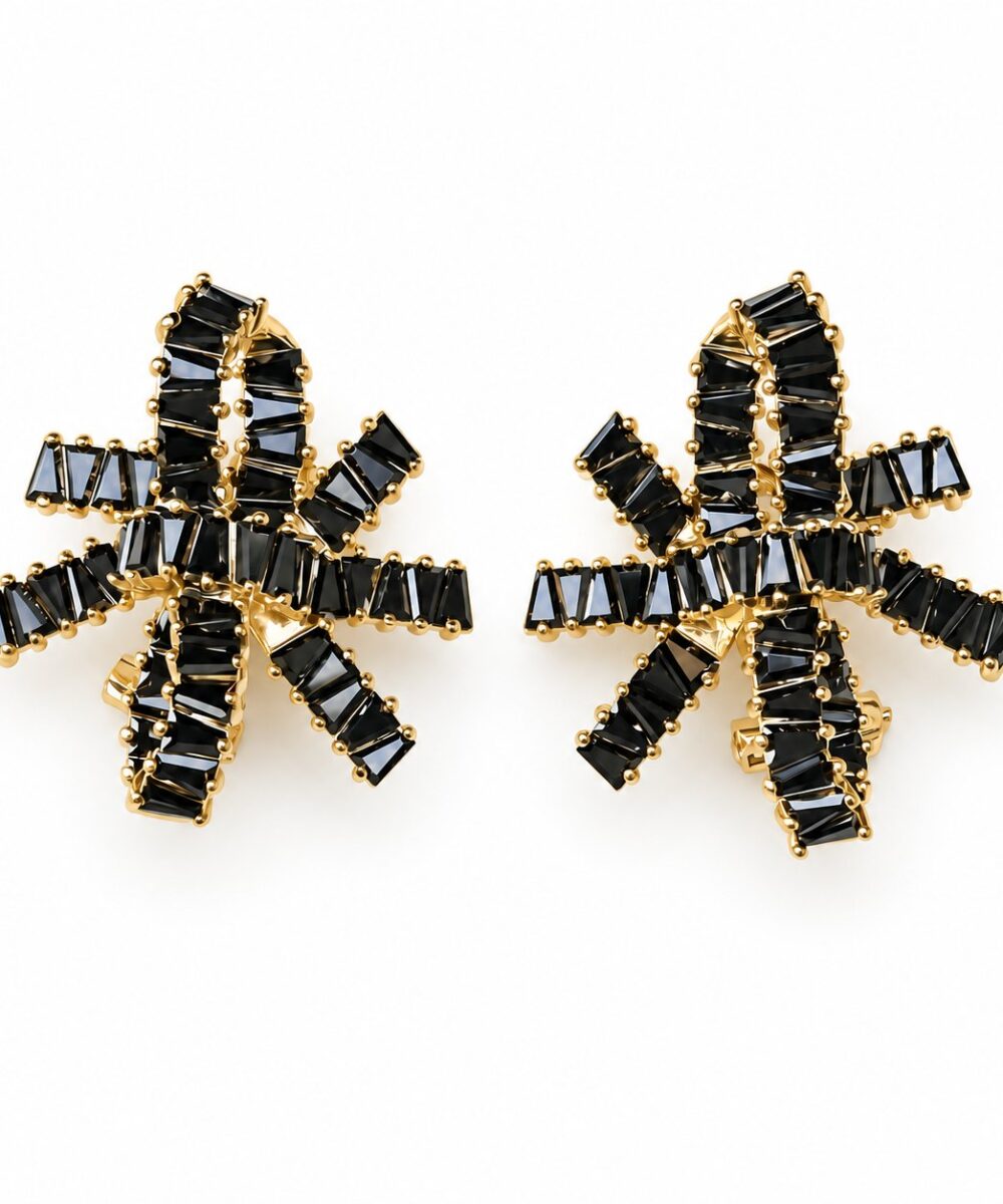 Aretes Night — Aretes de Cobre y Circones 2.5cms de Ancho 2.6cms de Largo
